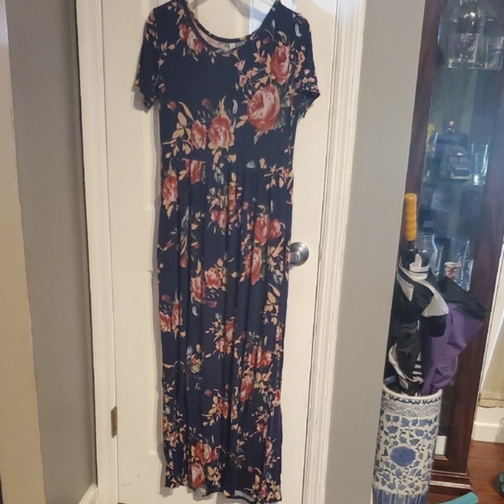 Floral Navy Maxi Dress